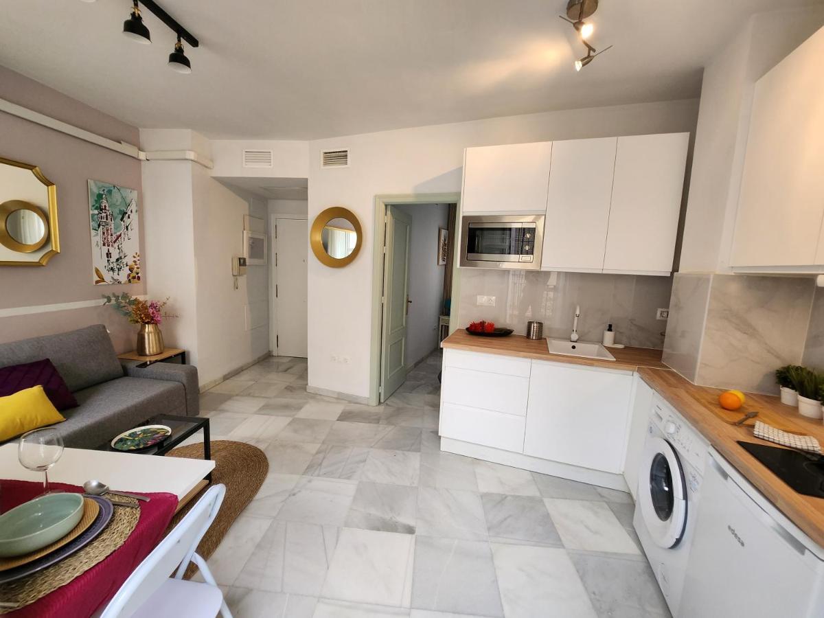 Lovely Center Apartments Seville - Balcony Lux Sol Севиля Екстериор снимка