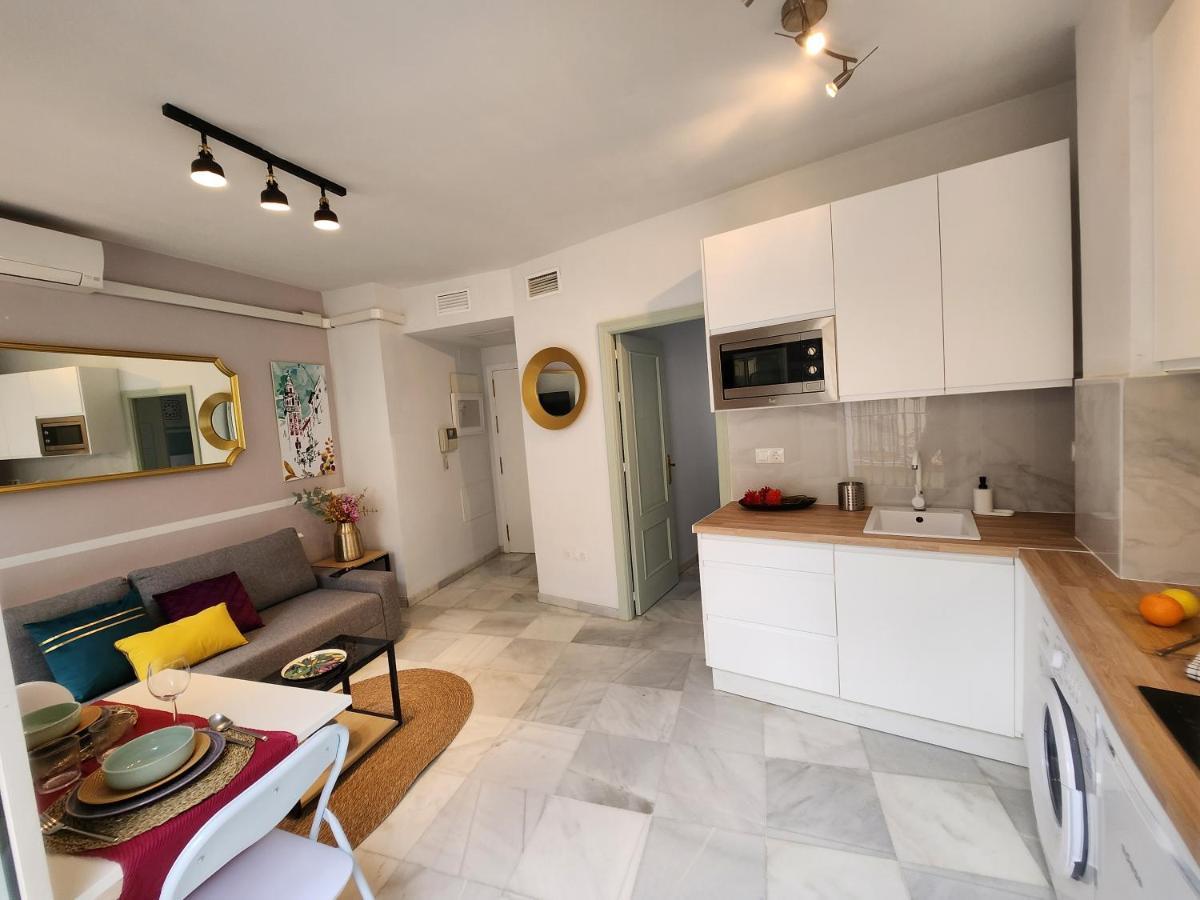 Lovely Center Apartments Seville - Balcony Lux Sol Севиля Екстериор снимка